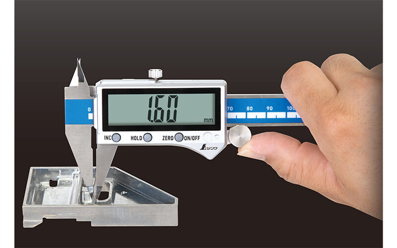 デジタルノギス　ポイント測定１５０㎜　防塵防水