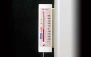 冷蔵庫用温度計  Ａ－４  隔測式  マグネット付